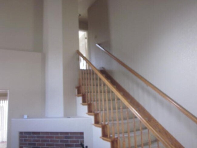 Foto del edificio - Tracy Home  Available for Rent