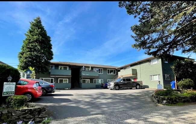 Irvington Top Floor 1 Bed~ Off Street Park... - Irvington Top Floor 1 Bed~ Off Street Park... Apartment