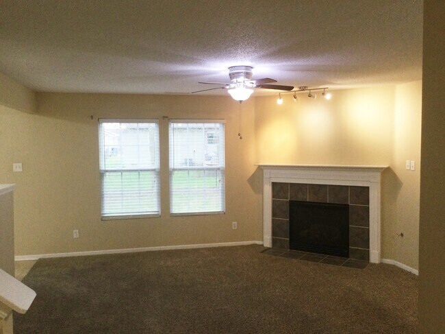 Foto del edificio - 1071 Highpointe Boulevard