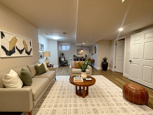 Photo du bâtiment - 5 Bedroom Upper Mountain Home!