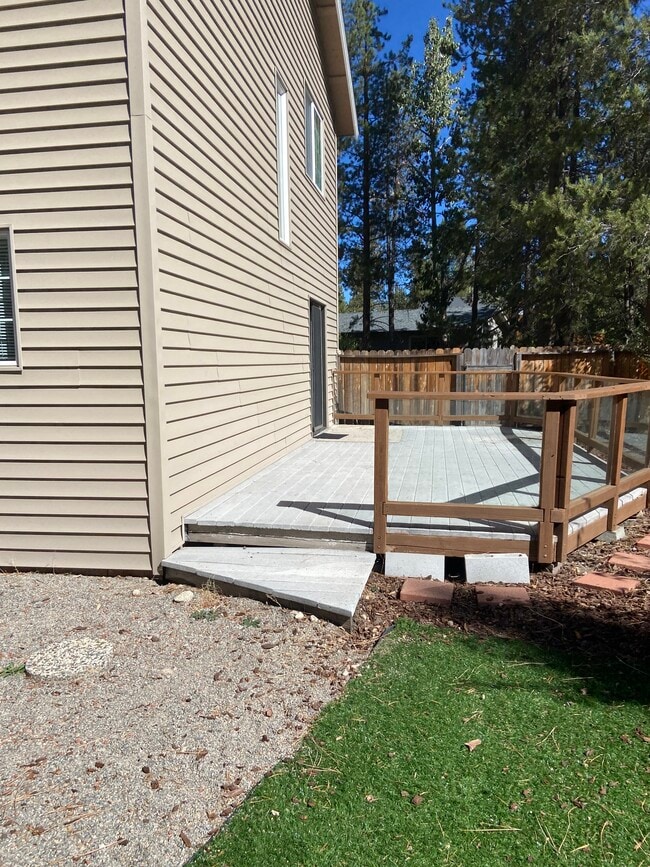 Foto del edificio - 2673 Wailaki St