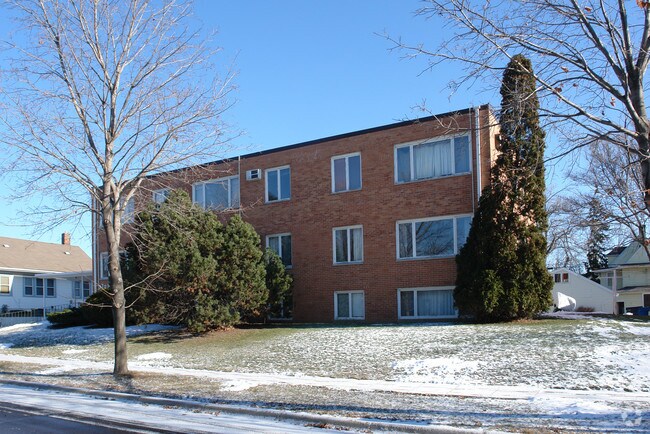 Building Photo - 3709 Jackson St NE