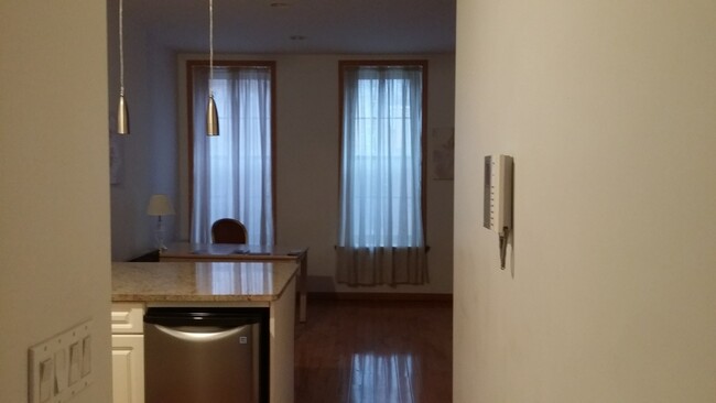 Living room - 127 E 106th St