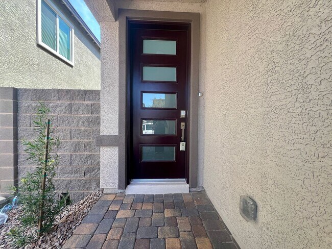 Building Photo - Stunning Newly Built 4-Bedroom, 3-Bathroom...