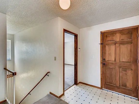 Foto del edificio - 14333 E Warren Pl