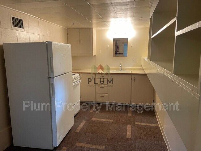 Foto del edificio - 527 Eddy Ave