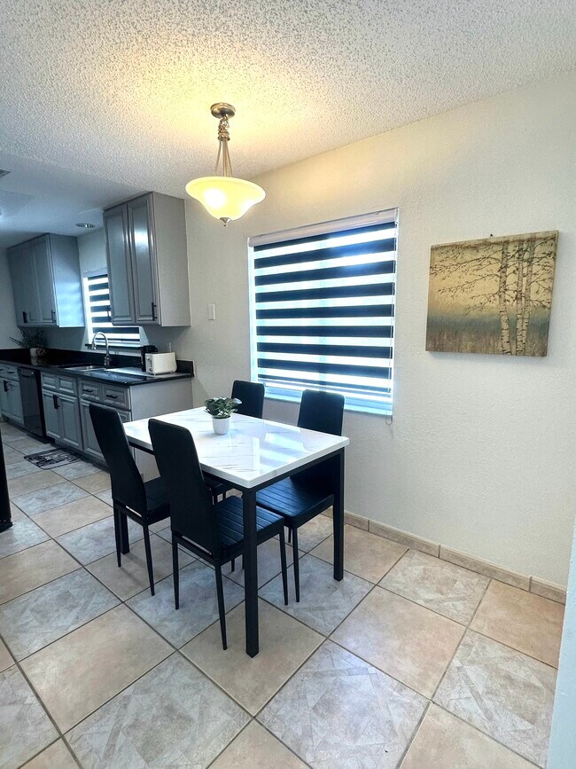 Foto del edificio - 8453 Mattituck Cir