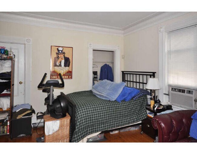 Foto del edificio - 6-7 bed Allston - BU
