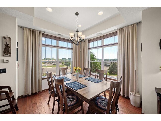 Foto del edificio - 1256 County Rd D E
