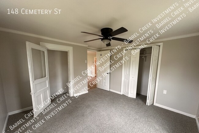 Building Photo - 148 Cemetery St