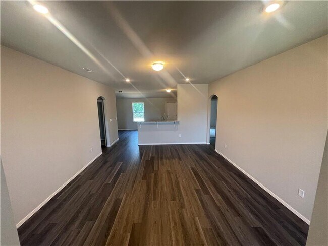 Foto del edificio - 2823 W Emil Dr