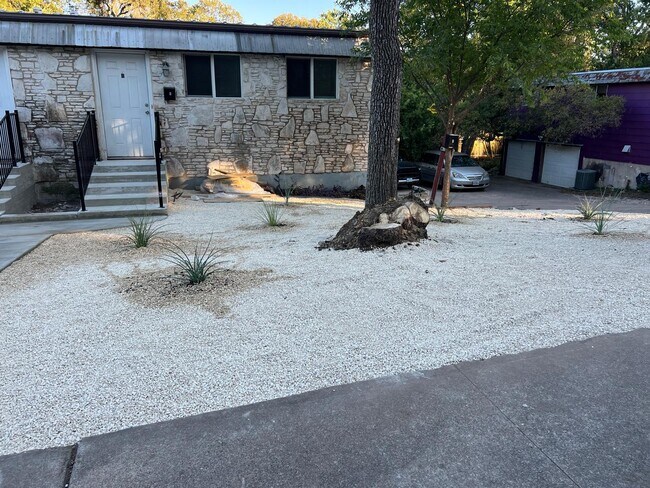 Foto del edificio - 3305 Clawson Rd