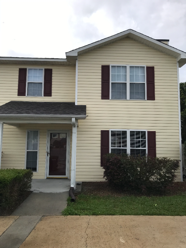 Foto principal - 3037B Edward Ct