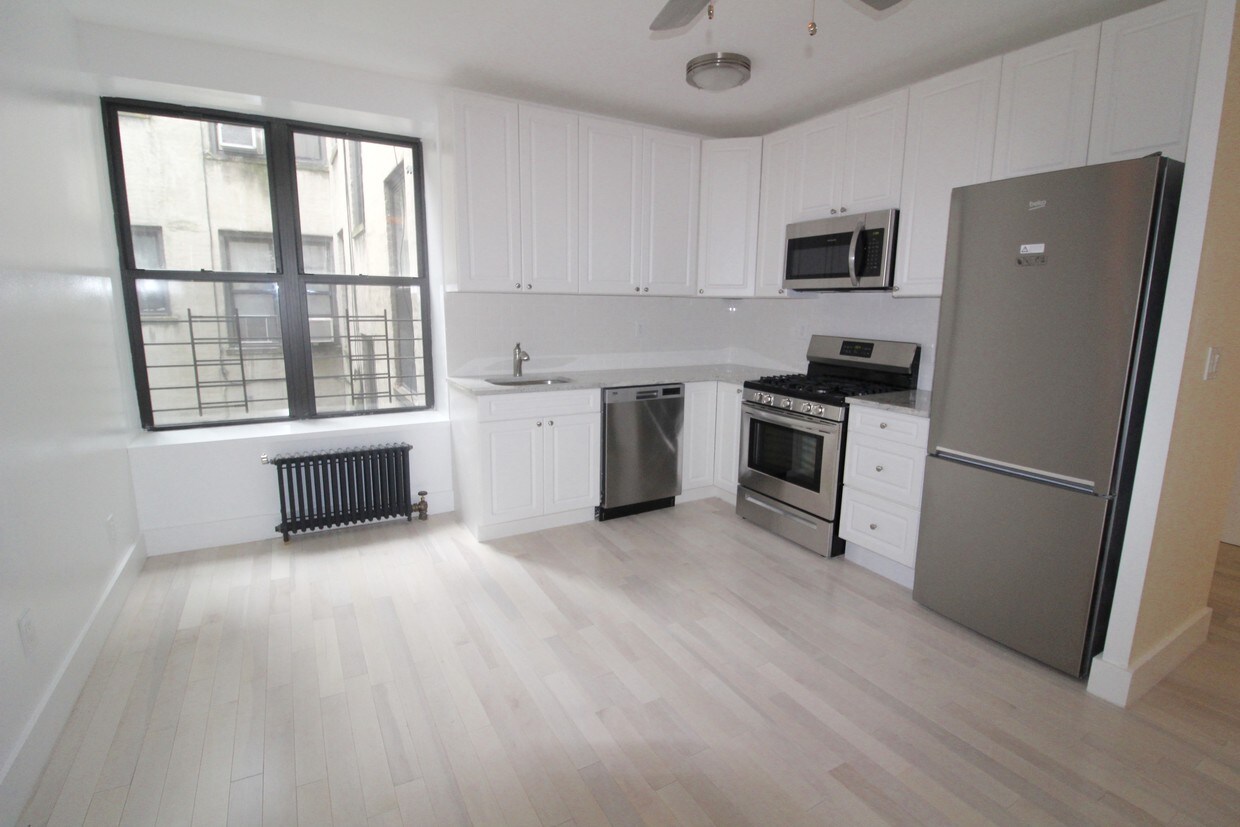 Primary Photo - 1803 Beverley Rd