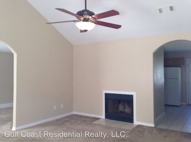 Foto del edificio - 3 br, 2 bath House - 1132 Oak St.
