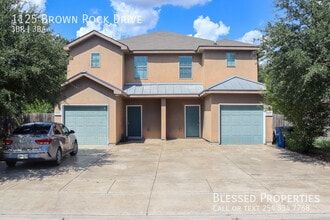 Building Photo - 1125 Brown Rock Dr