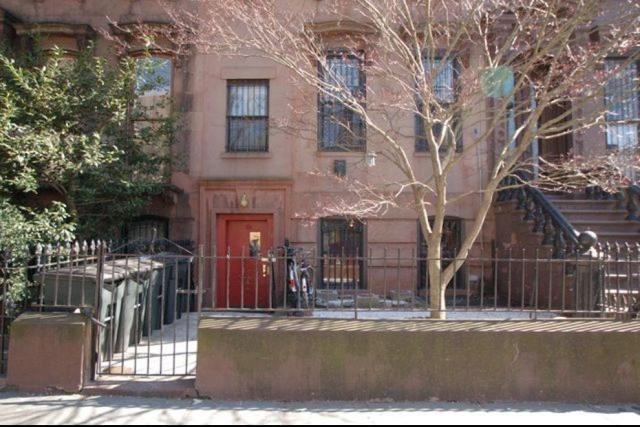 Primary Photo - 58 Greene Ave