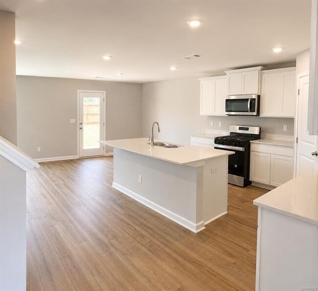 Foto del edificio - 7700 Shaddix St
