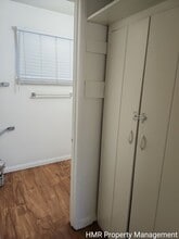 Building Photo - 508 N Plum Ave