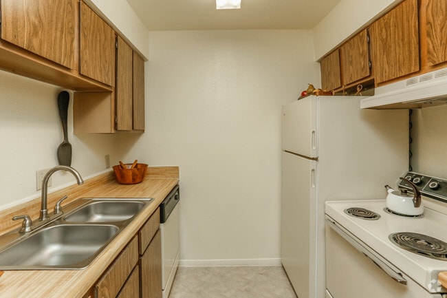 Interior Photo - Arbors at Town Square