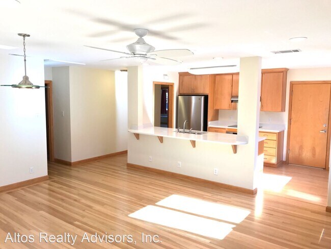 Building Photo - 4 br, 3 bath House - 1570 Montalto Drive