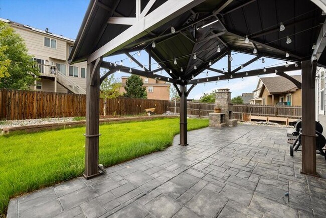 Foto del edificio - 12540 Mount Belford Way