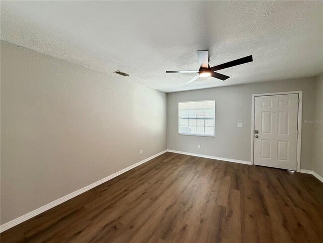 Building Photo - 6317 S Roberts Ave