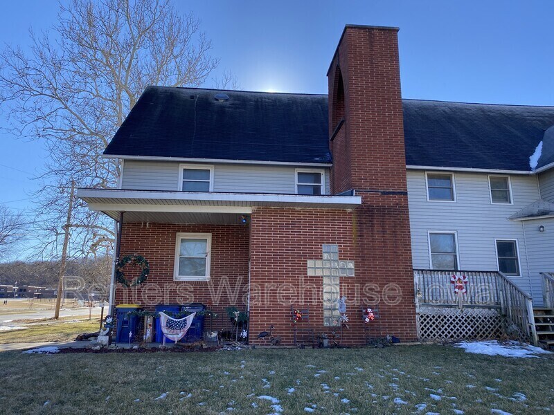 Primary Photo - 224 Wilson St