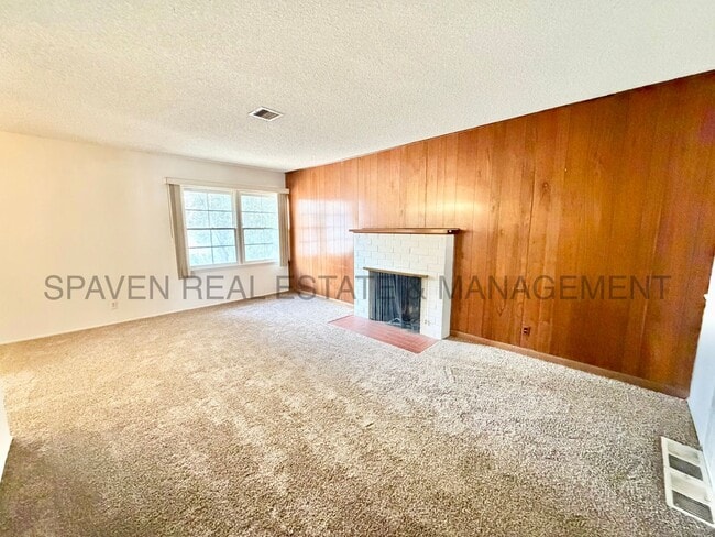 Photo - 4750 El Molino Avenue House