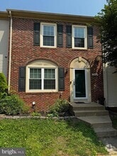 Building Photo - 7344 Rhondda Dr