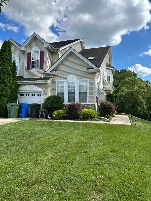 Primary Photo - 191 Westbrook Dr