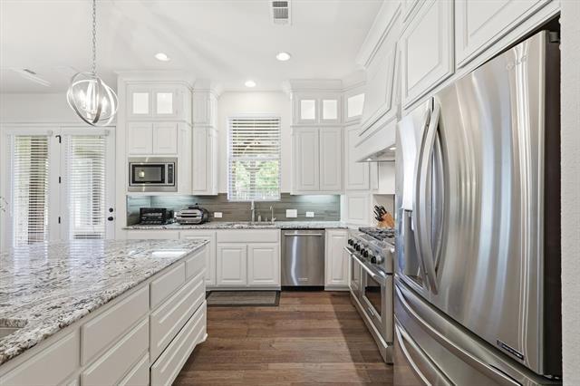 Foto del edificio - 765 Rock Springs Rd