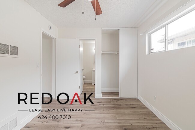 Foto del edificio - 6547 Pickering Ave