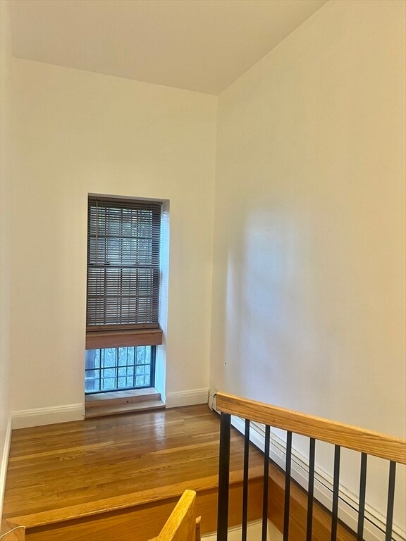 Building Photo - 204 Warren St