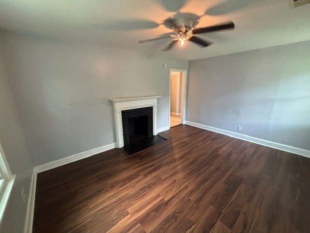 Foto del edificio - 1022 9th Ave SE