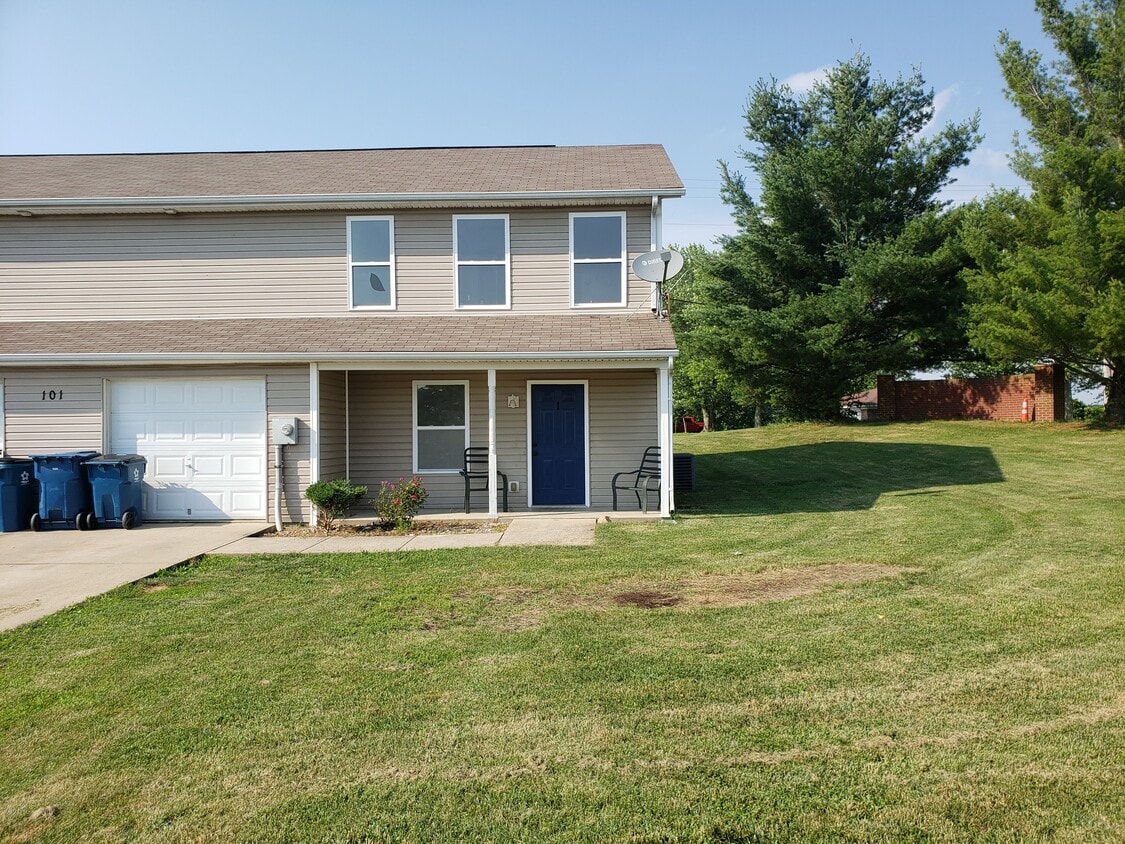 101 Fairway Pl, Dry Ridge, KY 41035 Townhome Rentals in Dry Ridge KY