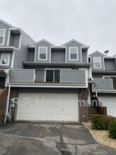 Building Photo - 14391 Estates Ave