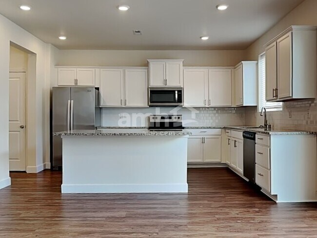 Foto del edificio - 9245 Shootingstar Street SE