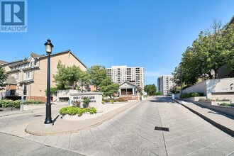Building Photo - 1716-1000 THE ESPLANADE Rd