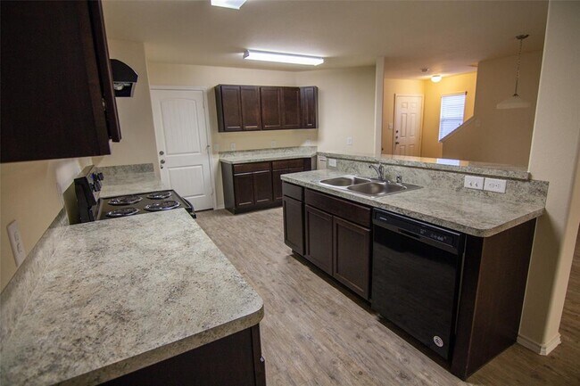 Building Photo - 1023 Imperial Heights Dr