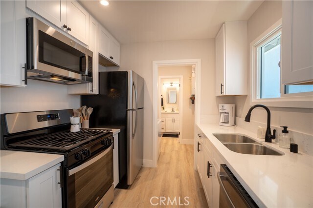 Building Photo - 34072 Alcazar Dr