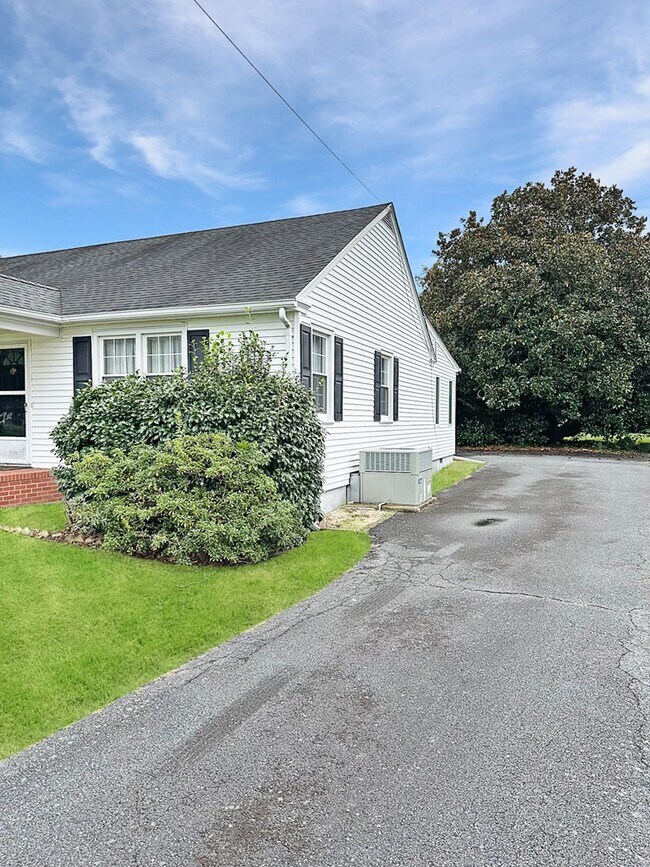 Foto del edificio - 3552 Cherrystone Rd