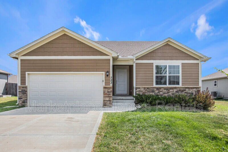 Foto principal - 723 S Cherry St