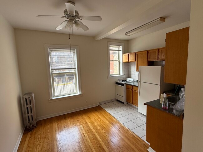 Foto del edificio - 4646 N Magnolia Ave