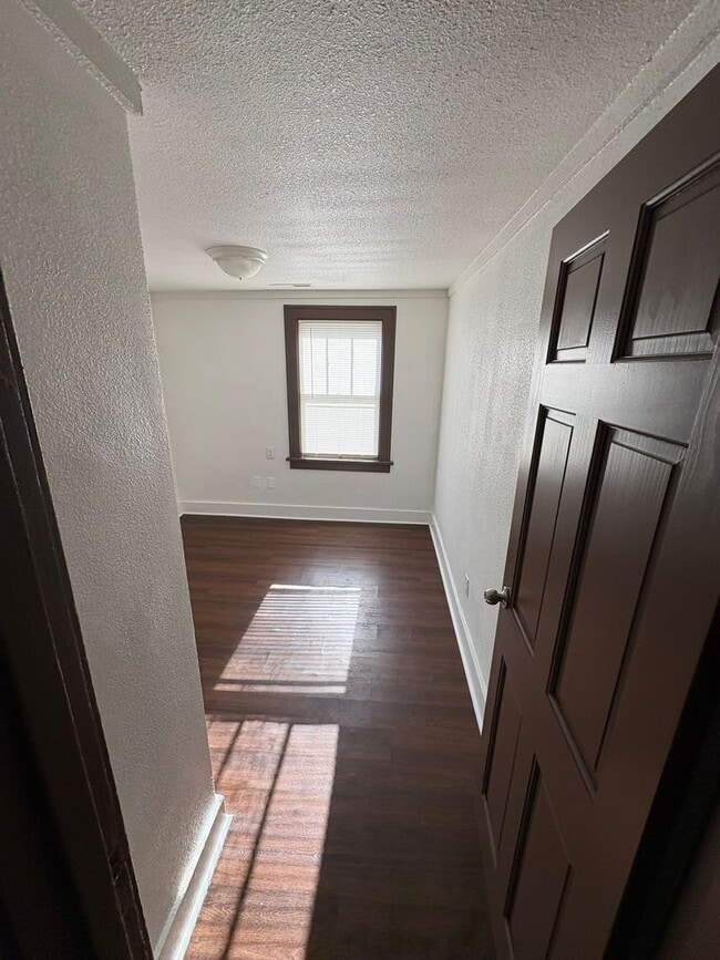 Foto del edificio - 1017 N 19th St