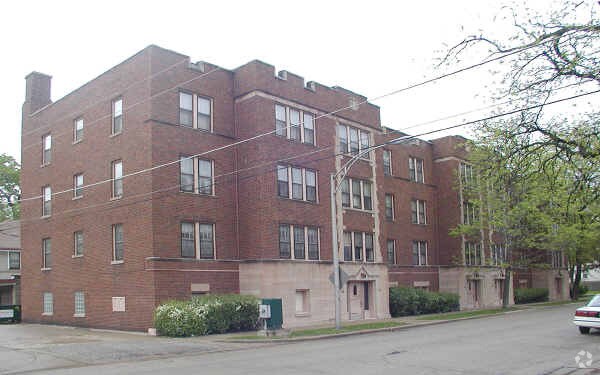 Primary Photo - 7219-7229 Adams St