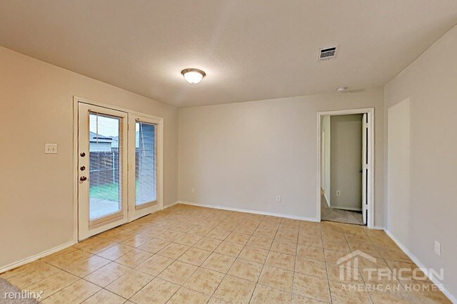 Building Photo - 107 Patriot Pkwy