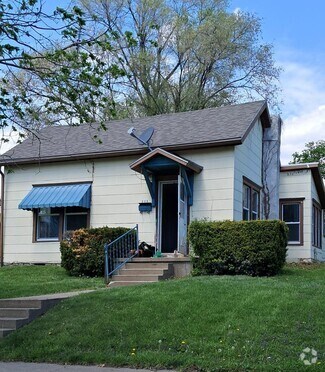 Building Photo - 805 W Chestnut St