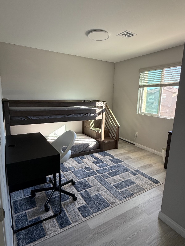 Building Photo - 2320 Stone Well Rd