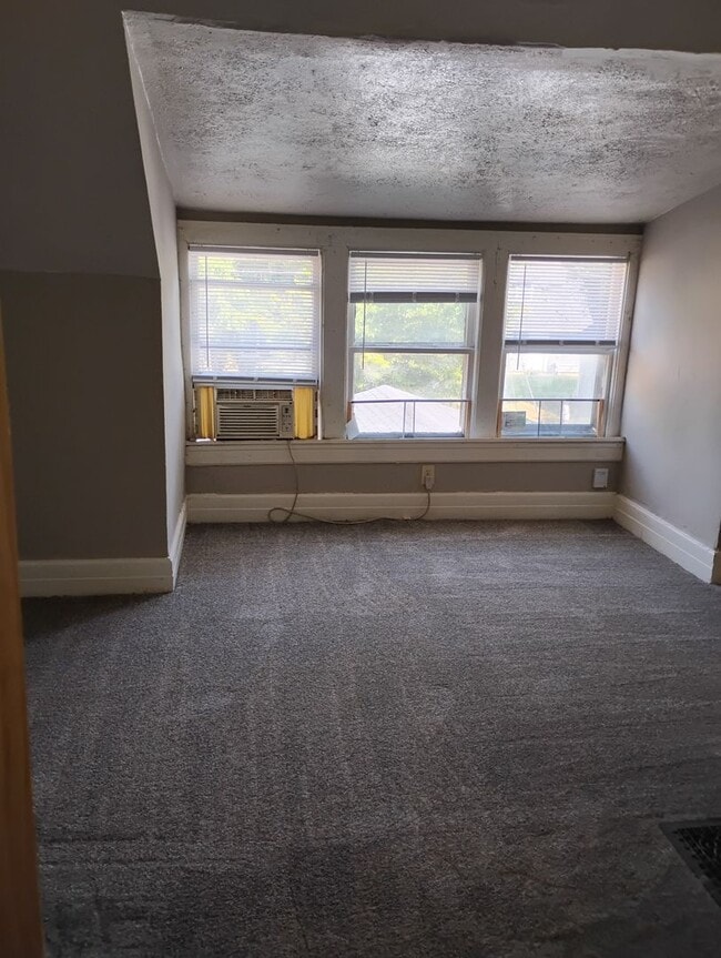 Photo - 1808 Pierce St Apartment